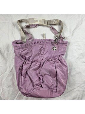 Lululemon Bliss Bag Womens Lavender Nylon Yoga Gym Tote Bag Travel Casual Cute